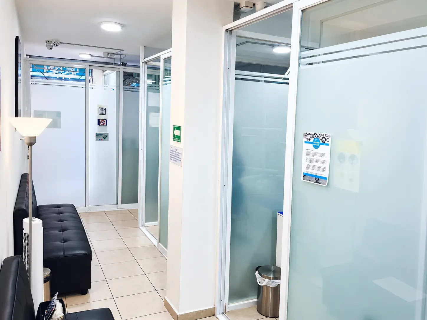 Interior y equipamiento de Smart Klinic Dental, fotografía 1