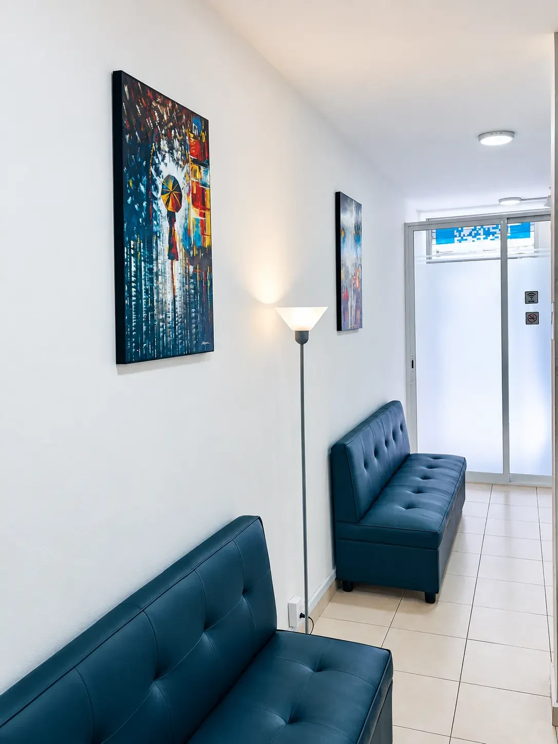 Interior y equipamiento de Smart Klinic Dental, fotografía 3